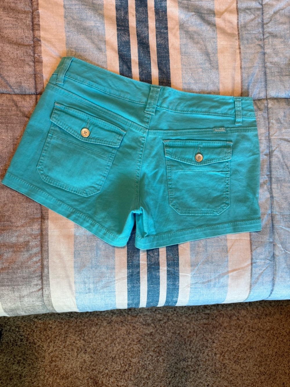 UNIONBAY Women's Teal Low-Rise Denim Shorts - Picture 2 of 5